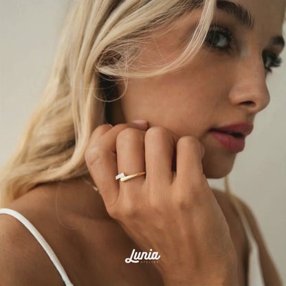 Cross Spiral Diamond Ring 14K Gold