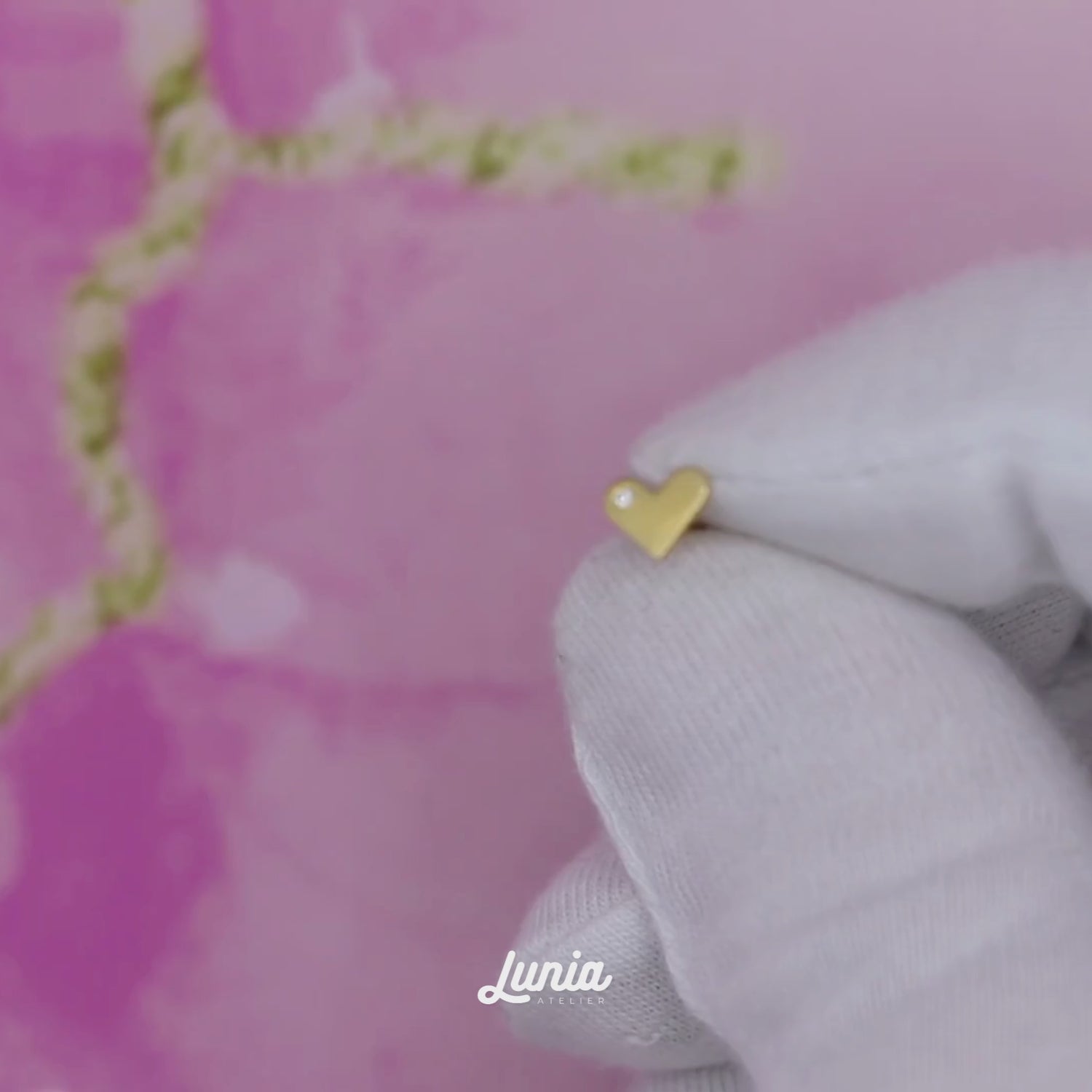 Heart Flatback Ear Piercing 14K Gold