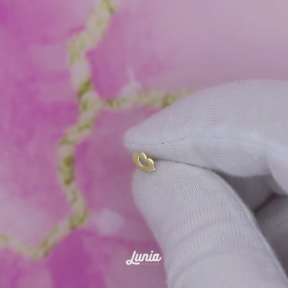 Lips Flatback Ear Piercing 14K Gold