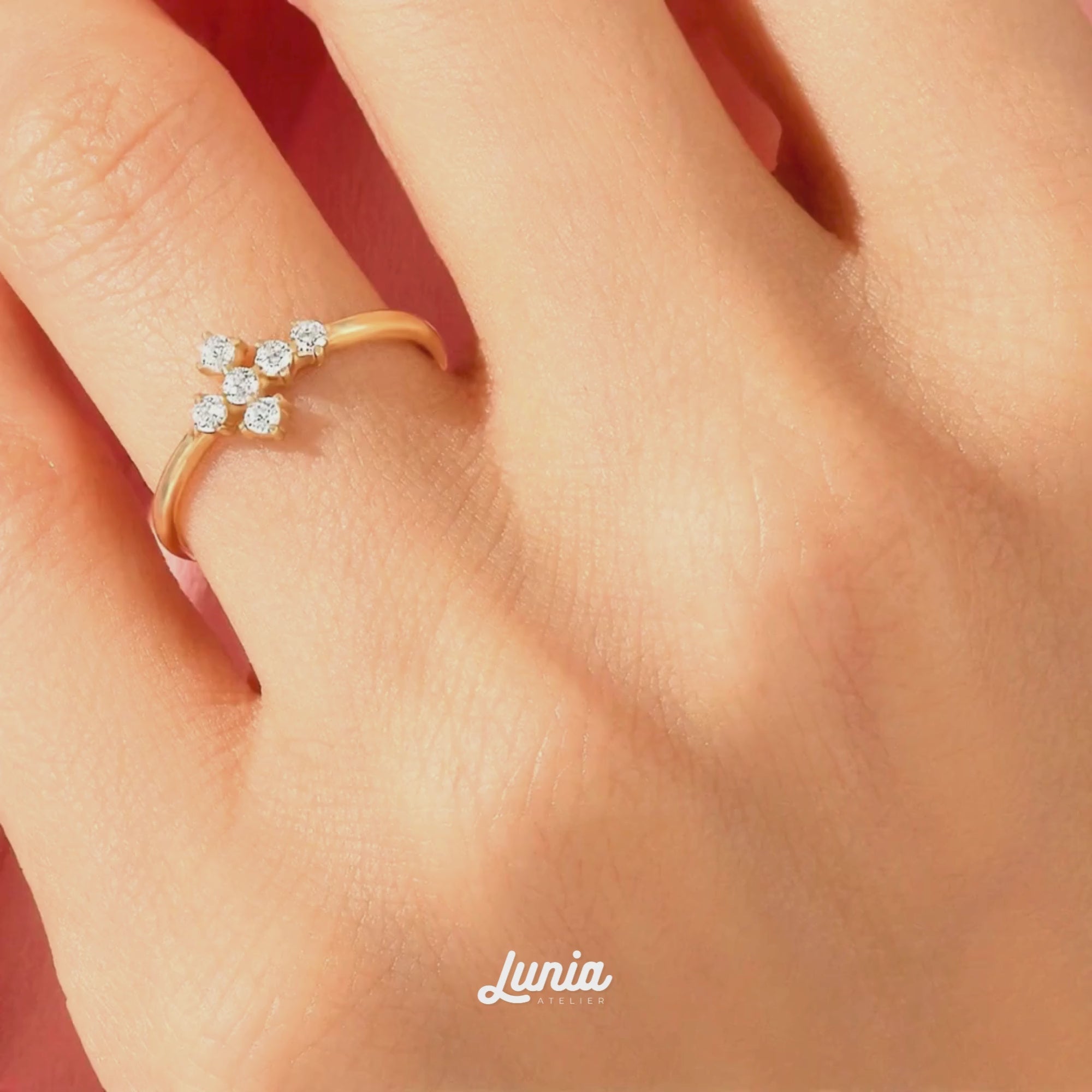 Cross Line Stone Diamond Ring 14K Gold