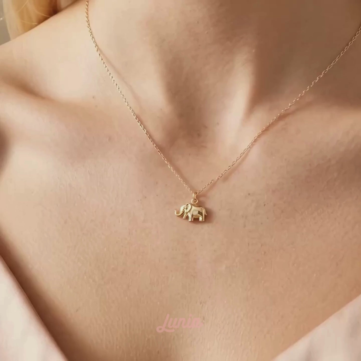 Elephant Pendant Necklace 14K Gold