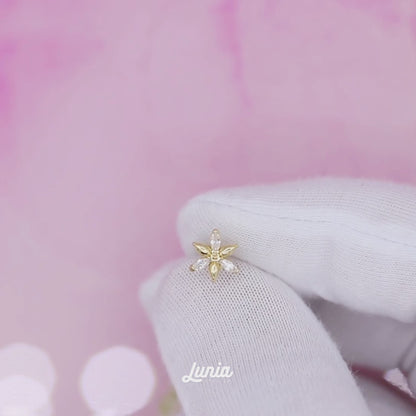 Starflower Flatback Ear Piercing 14K Gold with CZ Stone