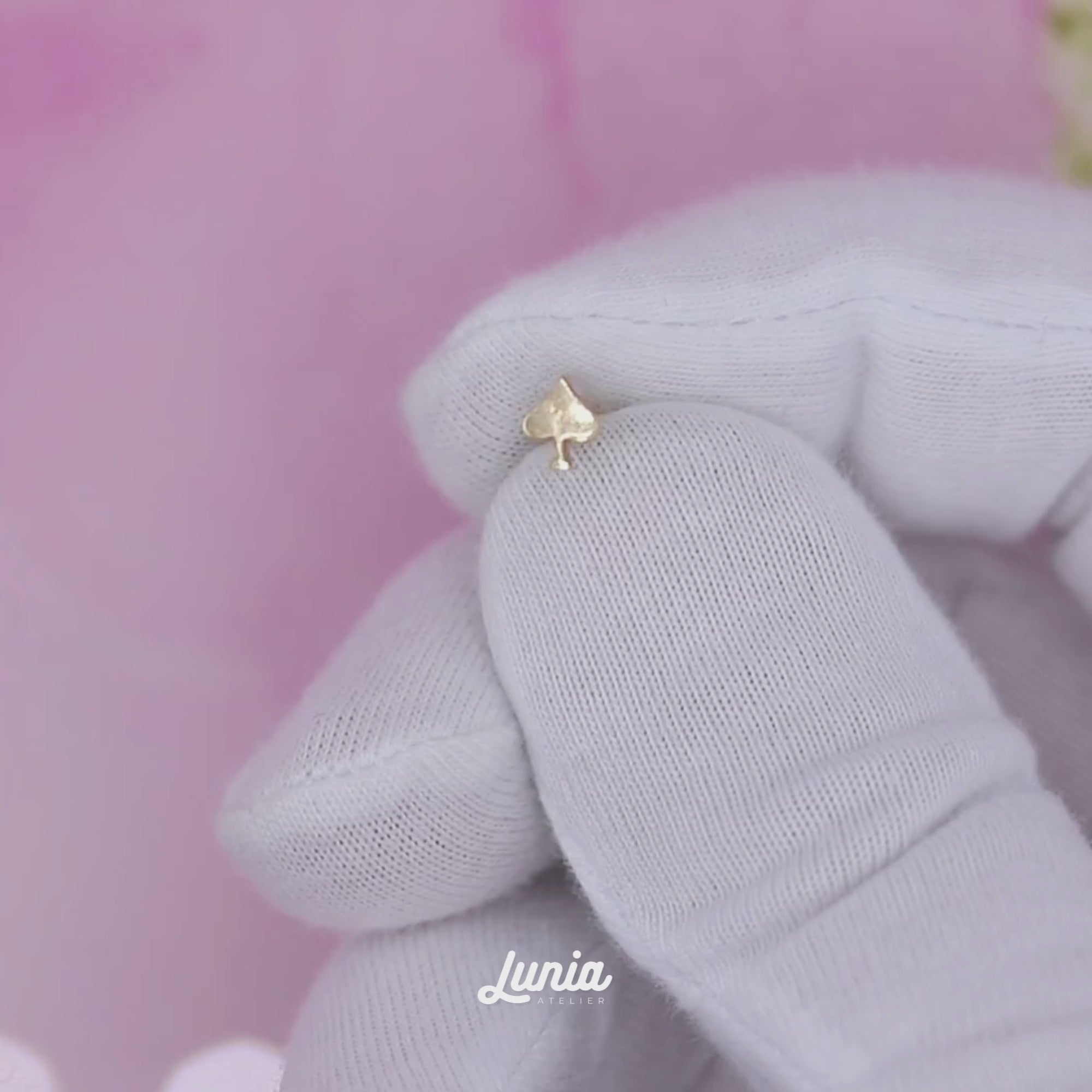 Spades Flatback Ear Piercing 14K Gold