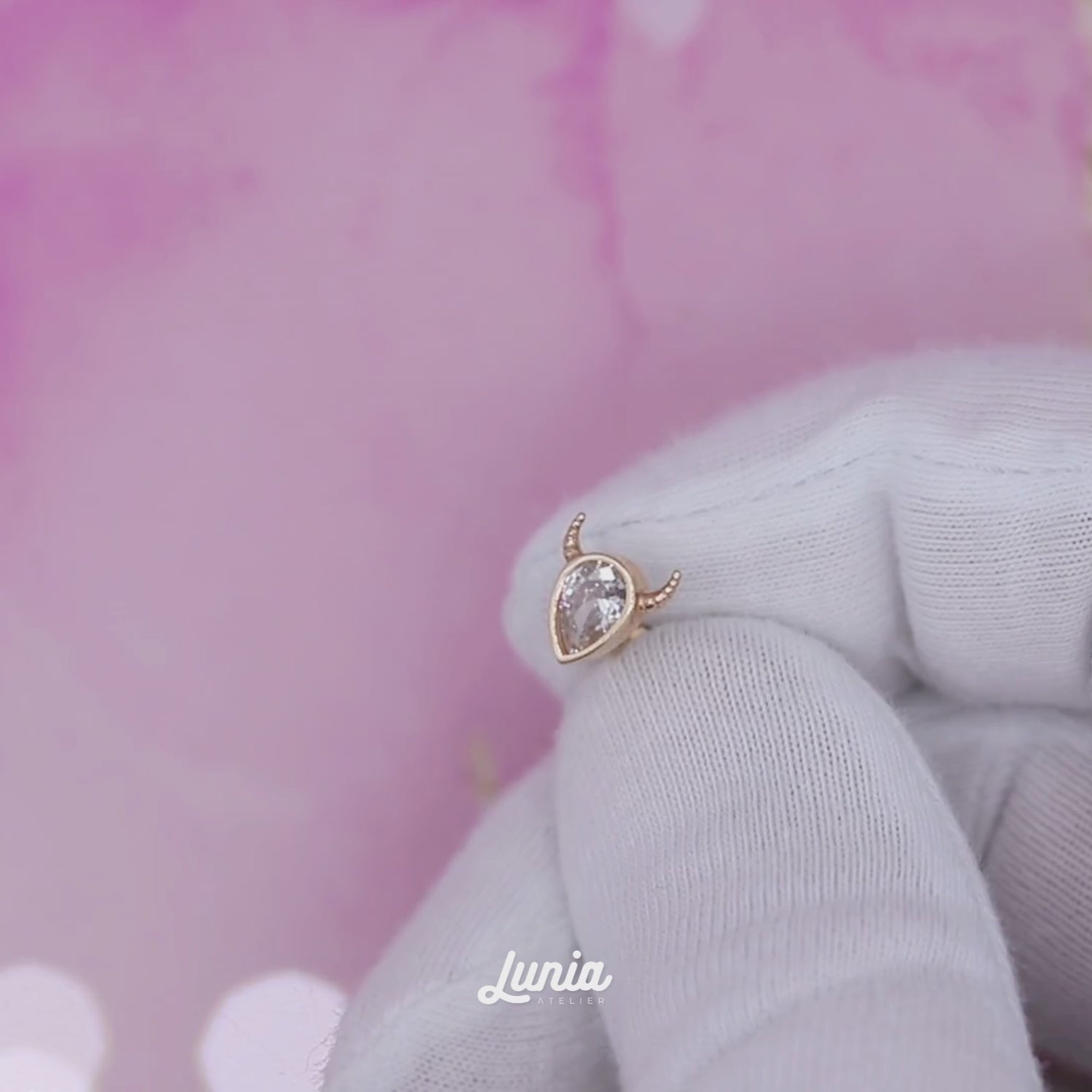 Stony Bull Flatback Ear Piercing 14K Gold with CZ Stone