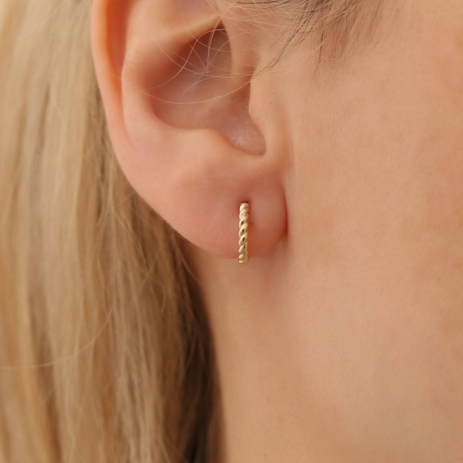 Rope Huggie Hoops Earrings 14K Gold