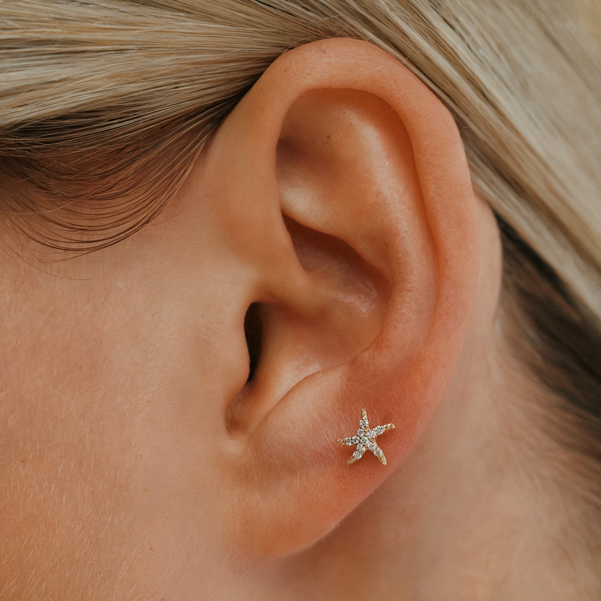 Celestial Sea Star 14K Gold Flatback Piercing