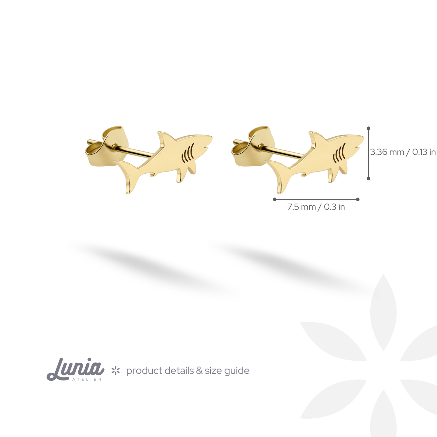 Shark Stud Earrings 14K Gold / Silver