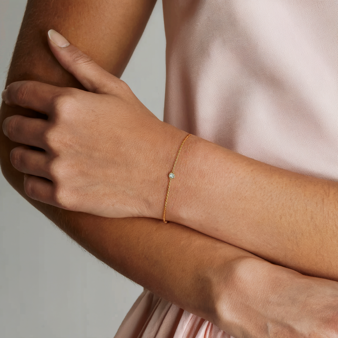 Solitaire Diamond Bracelet 14K Gold