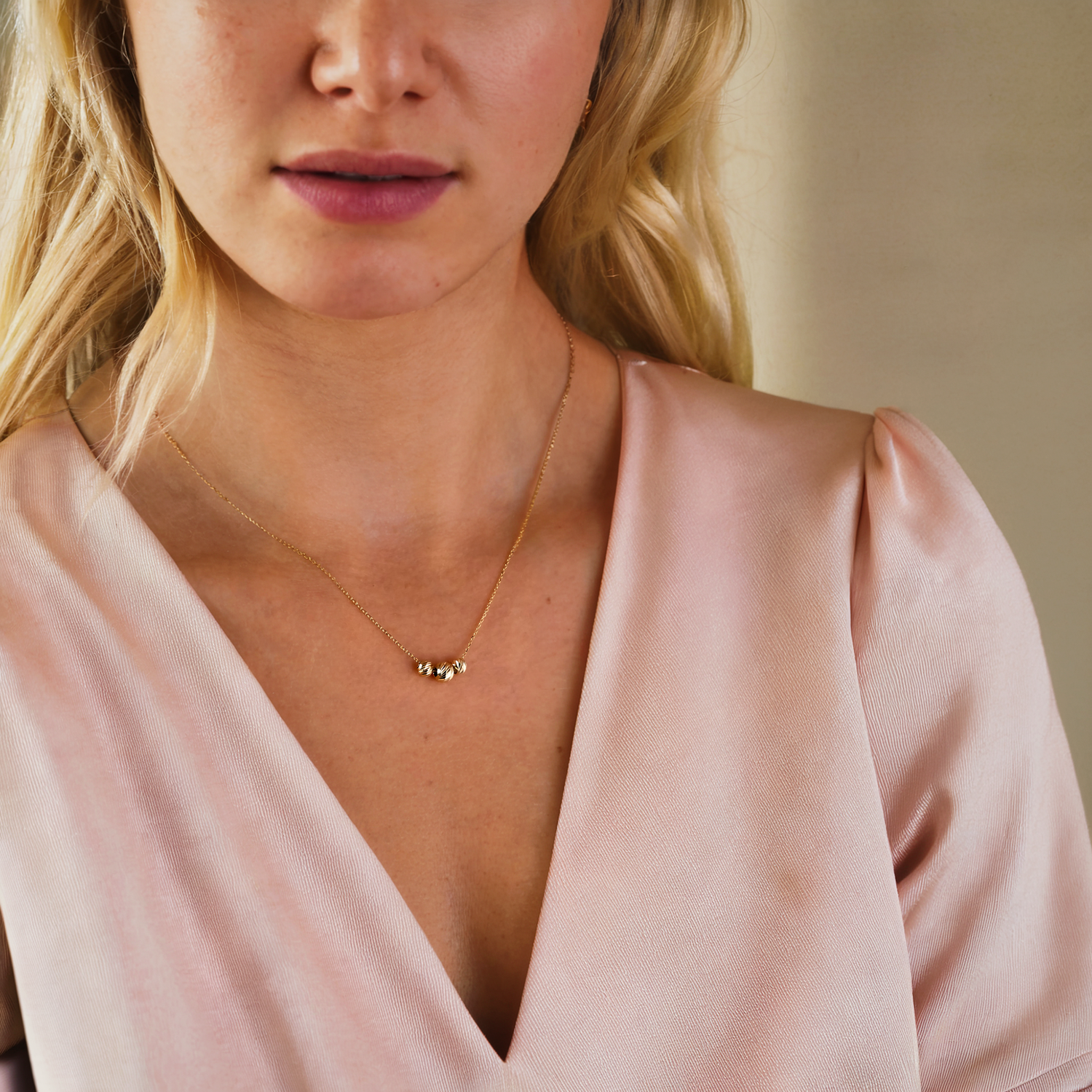 Three Ball Dorika Necklace 14K Gold