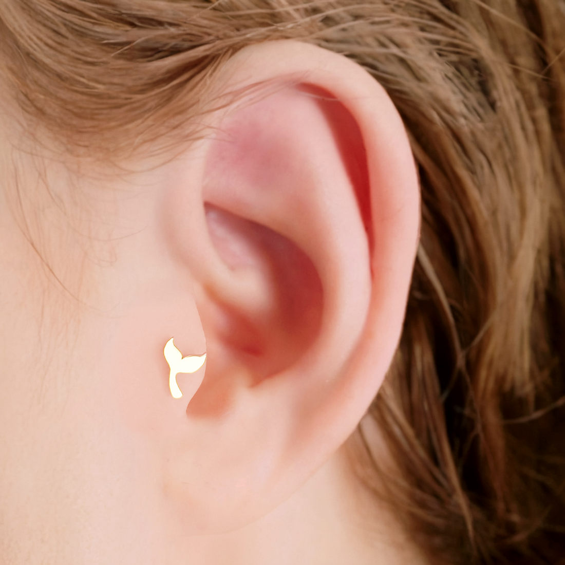 Ocean Fish Tail Nautical Flatback Piercing 14K Gold