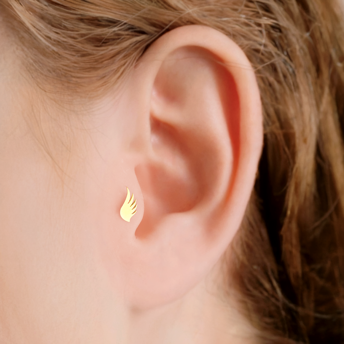14K Gold Wing Flatback Ear Piercing
