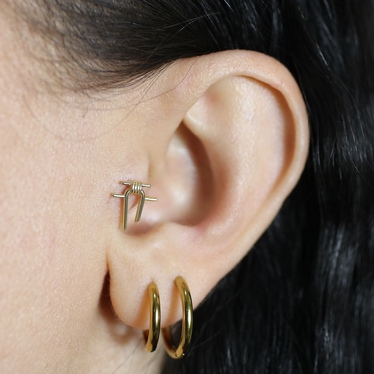 Twist Knot Flatback Ear Piercing 14K Gold
